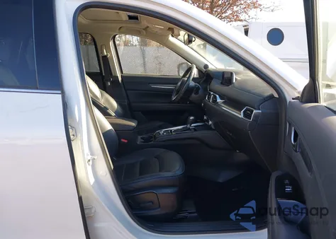 2018 Mazda Cx-5 Grand Touring z USA, uszkodzony, nr VIN JM3KFBDM1J0434811